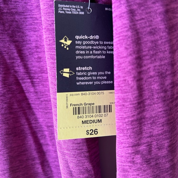 Workout top - Picture 3 of 3